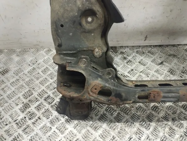 Mercedes-Benz Voorste hulpframe OEM AMD141811 image 3
