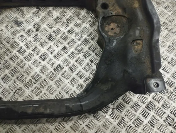 Mercedes-Benz Voorste hulpframe OEM AMD141811 image 8