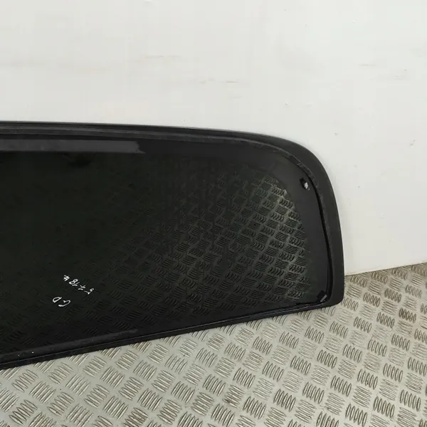 Begagnat höger bakruta OEM A4476733305 Mercedes-Benz image 4