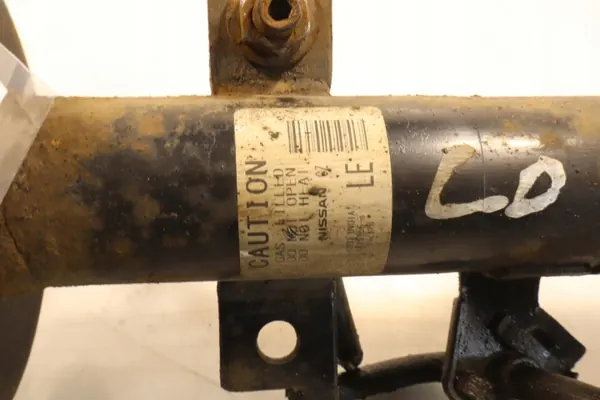 Amortiguador MacPherson delantero izquierdo OEM 1K12B - Usado image 6