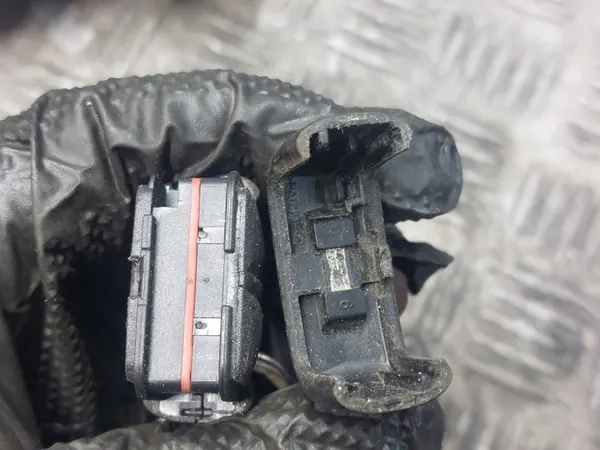 Combiné de contact + Boîte à fusibles Opel Vectra C image 10