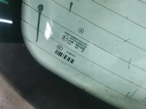 OEM Lämmitetty takalasitus Mercedes CLS W219 04-10 image 9