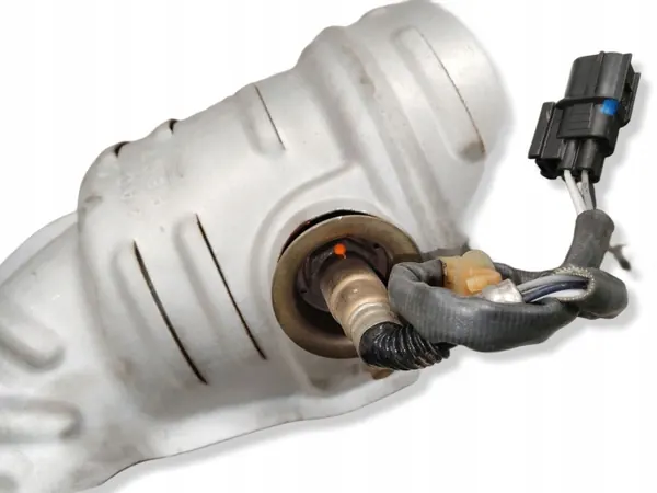 Honda Civic X Katalysator OEM RZV78769 image 3