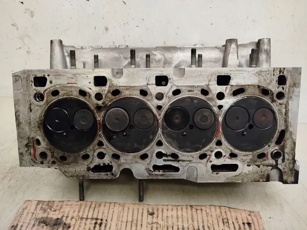 Cabeza de Motor Renault Nissan 1.5 DCI 110421615R-B image 10