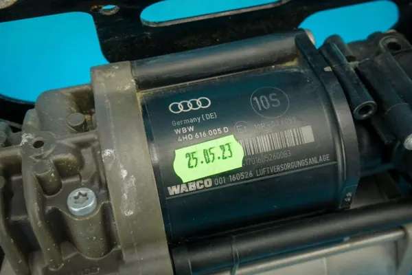 Compresor suspensión aire OEM 4H0616005D Audi A8 S8 image 4