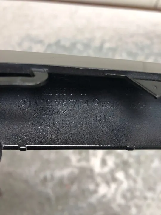 Fram vänster stötfångartrim Mercedes W212 A2128852774 image 7