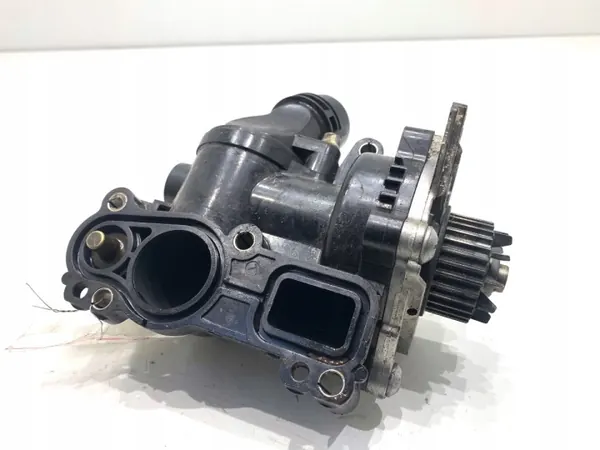 Vesipumppu OEM 06H121026DC Audi A4 B8 1.8:lle image 2