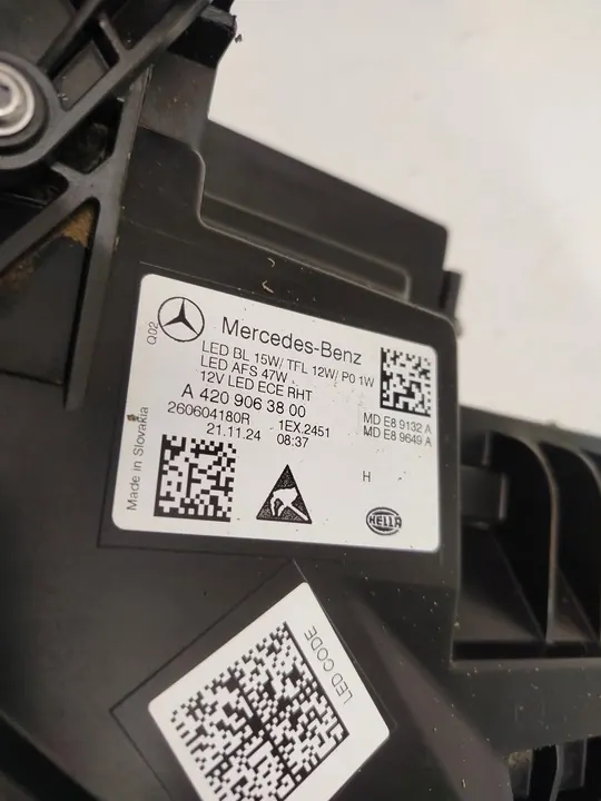 Linker Full LED-lamp Mercedes B-klasse W247 image 3