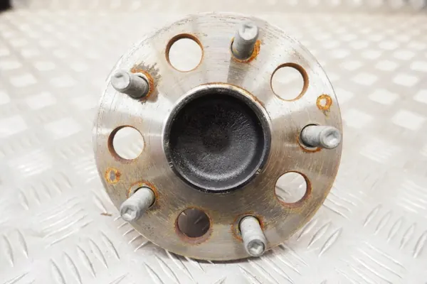 Toyota Yaris Cross Achterbeugel OEM 89544-0D100 image 6