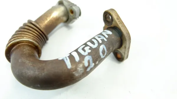 VW TIGUAN I 2.0 TDI EGR PIPE 03P131521B image 3