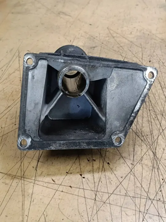OEM 3153750312003 Soporte Cojinete Eje Transmisión Derecho image 2