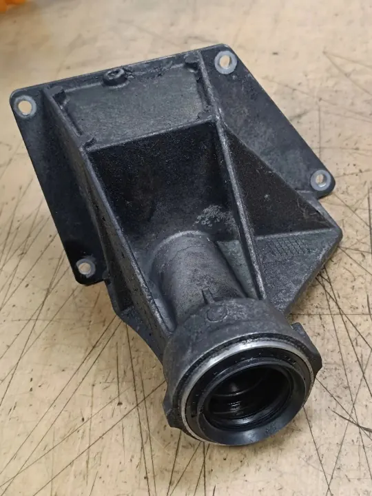 OEM 3153750312003 Soporte Cojinete Eje Transmisión Derecho image 4