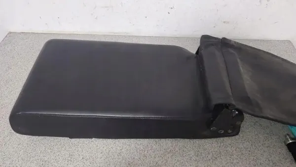 Käsinoja BMW OEM 52208208417 5 Touring E39:lle image 3