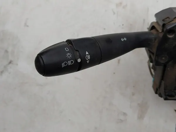 Stuurkolomschakelaar Peugeot Partner II OE 98062257XT image 2