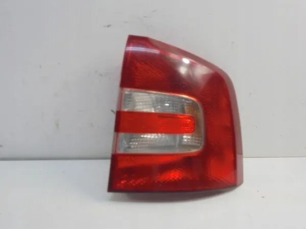 Höger Bakljus Skoda Octavia II Kombi image 7