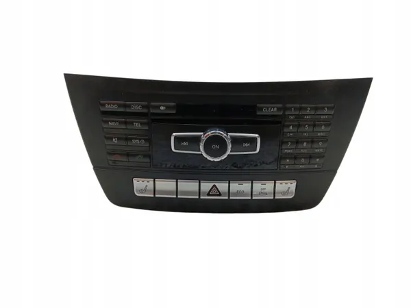 Mercedes C W204 tehdasradio CD OEM A2049009510 image 2
