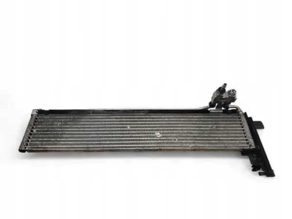 Enfriador de aceite Mercedes-Benz CLS OEM A0995000654 image 2