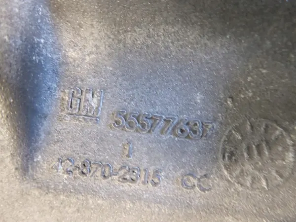 Airco-compressorbeugel OEM 55577637 voor Opel Adam 1.2 image 3