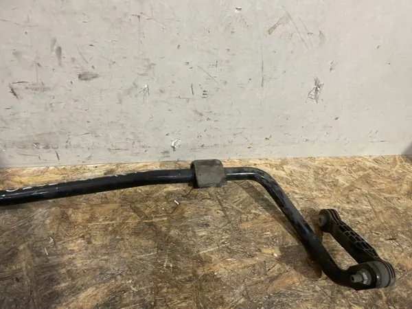 Volvo XC40 Stabilisatorlenker hinten OEM 32221125 image 3
