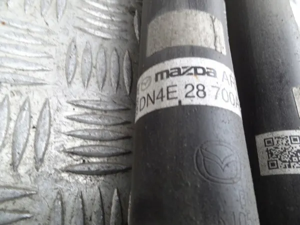 Mazda MX-30 2020 Sähkö Taka-Jousitus OEM DN4E28700B image 4