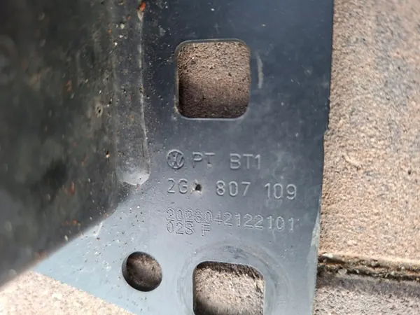 VW T-Roc Frontstoßstangen-Absorberträger OEM t-roc lift image 5