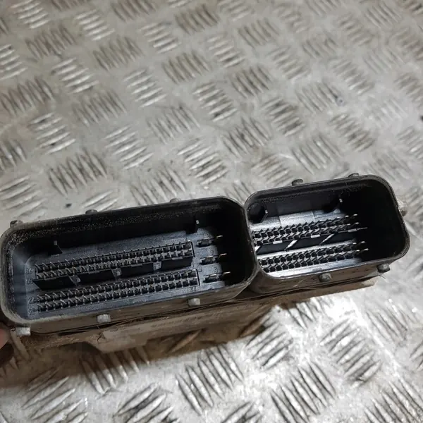 Motorcomputer OEM 0281012534 voor Opel Vectra C image 4