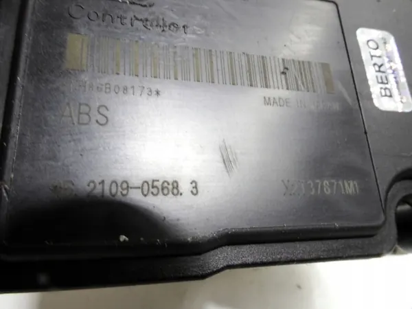 Pompe ABS Suzuki OEM 06210203854 pour Swift MK6 image 6