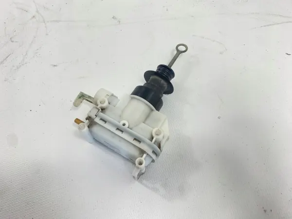 Bomba de fecho central OEM SDV103470 Mercedes image 3