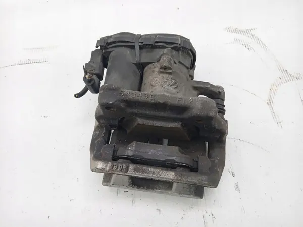 Abrazadera PT usada OEM MERW213ZPT para Mercedes-Benz E 200 W213 image 4