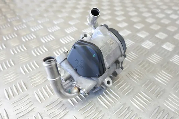 Gebrauchtes EGR-Ventil OEM 04L131501 für VW Golf VII 1.6L image 4