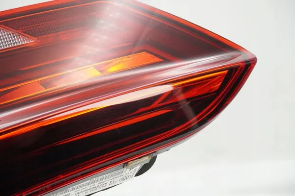 Luz Trasera Derecha VW T-Roc Lift image 3