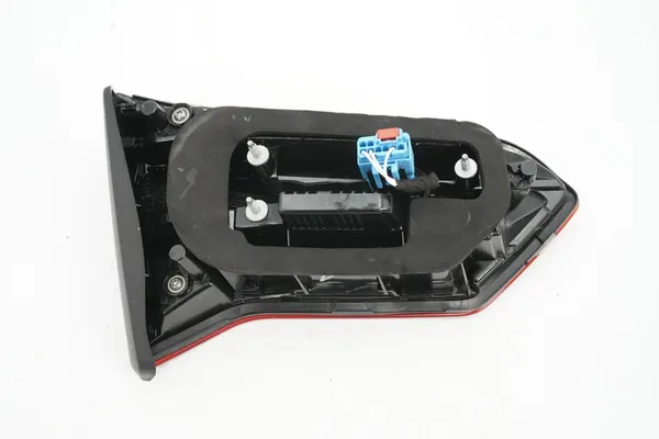 Luz Trasera Derecha VW T-Roc Lift image 5