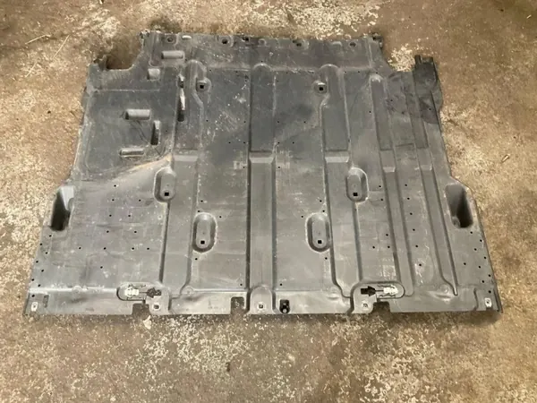 Moottorikansi OEM 9847061080 Citroën C4 III:lle image 6