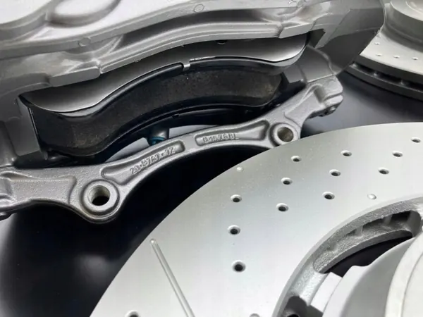 Kit discos e pinças Mercedes OEM A2224212612 image 10