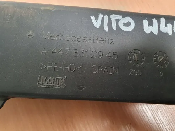Entrée Durite Chauffage OEM A4478312945 Mercedes Vito image 3