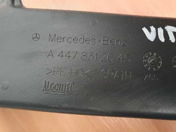 Entrée Durite Chauffage OEM A4478312945 Mercedes Vito image 4