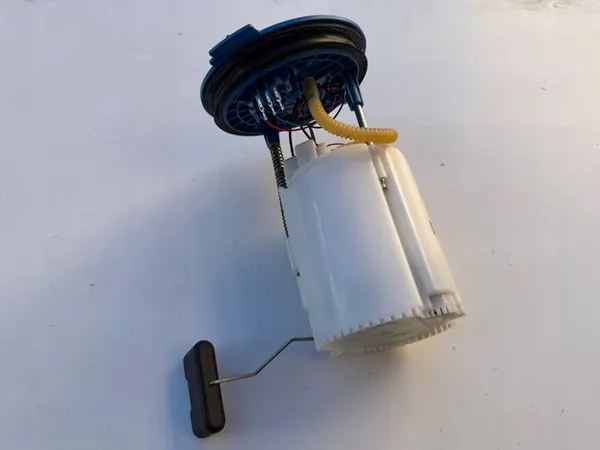 Bomba de Combustível 5Q0919051M AUDI A3 8V 1.8 TFSI image 2