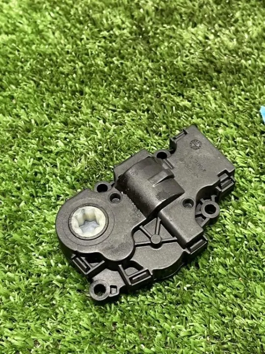 Lämmitysventtiili OEM 14092019 BMW 2.0L:lle image 3