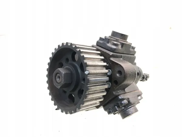 Iveco Daily 4G ruiskutuspumppu OEM 0986437085 image 2