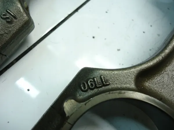 Piston CNC Audi 2.0TFSI avec Bielle d'Occasion image 3