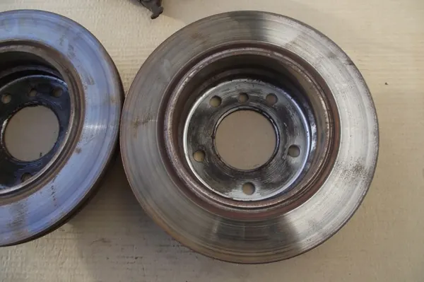 Discos de Freio Traseiros Ventilados BMW E36 E46 276x19mm image 10