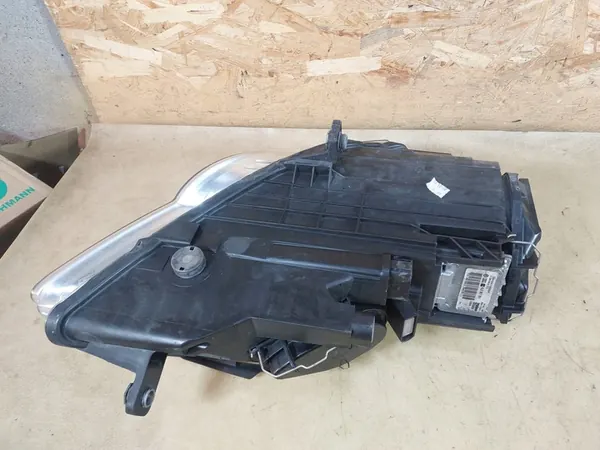 VW PASSAT B6 VASEN ETU XENON VALO 3C0941753K image 10