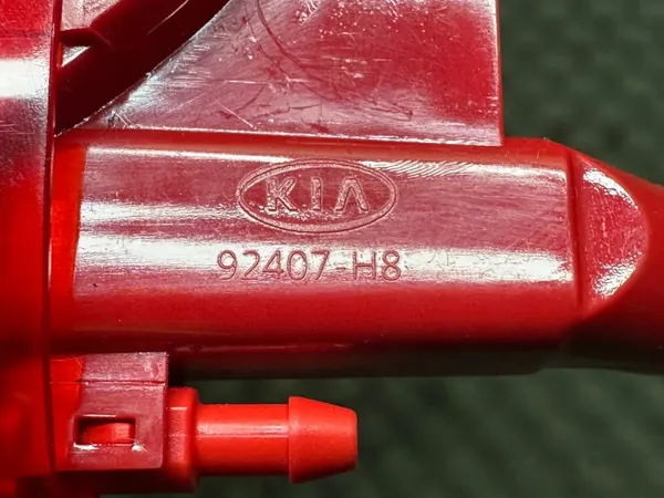 Terceira Luz de Travão OEM 92700-H8010 para Kia Rio IV image 5