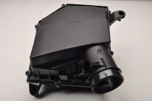 Volvo Luftfiltergehäuse OEM 32283671 - Gebraucht image 5