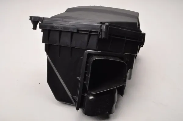Volvo Luftfiltergehäuse OEM 32283671 - Gebraucht image 6