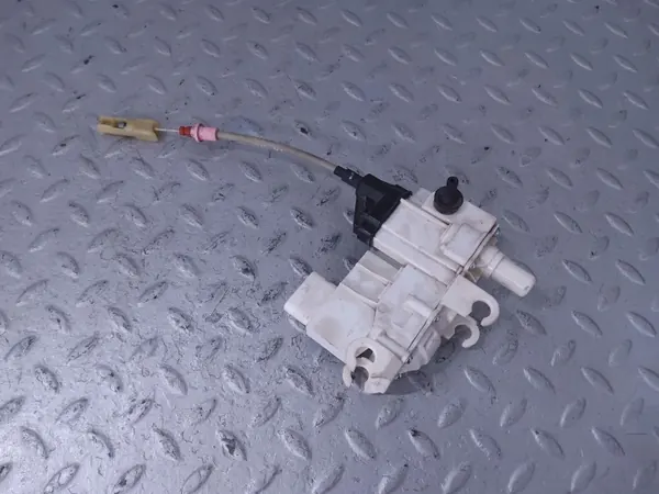Ovenjännitin OEM 7368450 BMW 7-sarja G11/G12 image 3