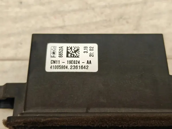 Ford OE CN11-19E624-AA puhallinvastus image 6