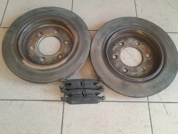 Disques & Plaquettes Frein Arrière Ford F150 OEM DB9148GG image 5