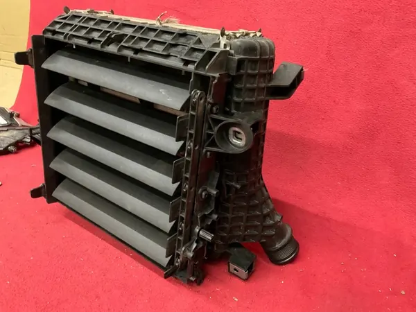 Intercooler destro Porsche Cayenne 9Y Q7 4M0145804BR image 6