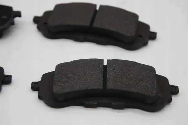 Pastillas de Freno Delanteras BOSCH Peugeot 308 II 0 986 494 714 image 6